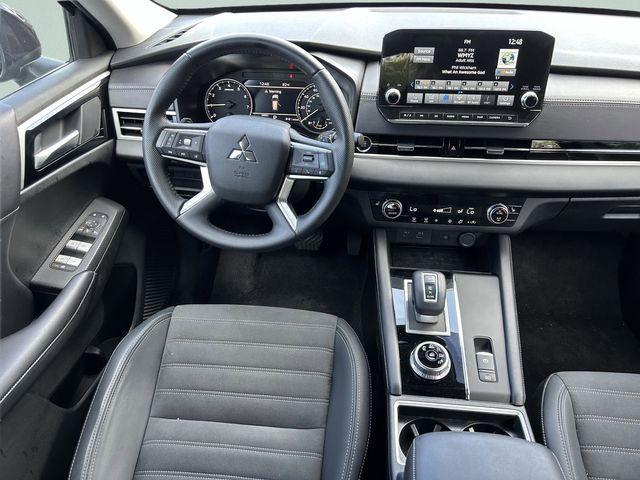 used 2024 Mitsubishi Outlander car, priced at $23,991