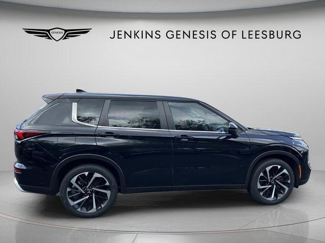 used 2024 Mitsubishi Outlander car, priced at $23,991