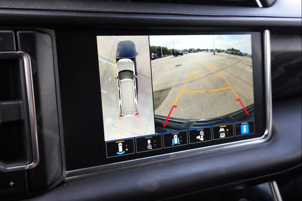 used 2022 GMC Yukon XL car, priced at $43,977