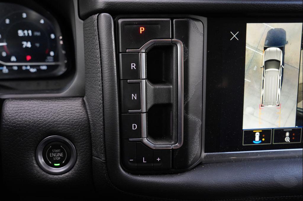 used 2022 GMC Yukon XL car, priced at $43,977