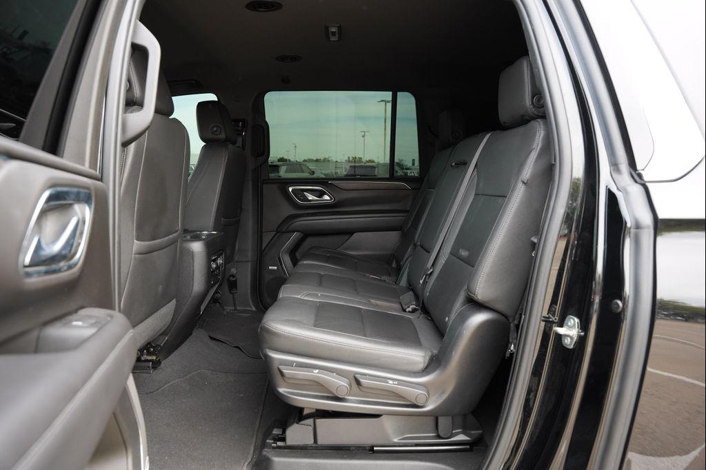 used 2023 Chevrolet Suburban car, priced at $43,071