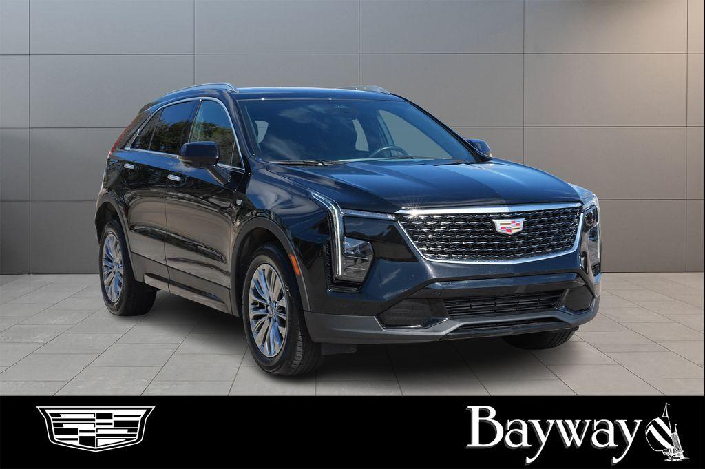 used 2025 Cadillac XT4 car, priced at $31,977