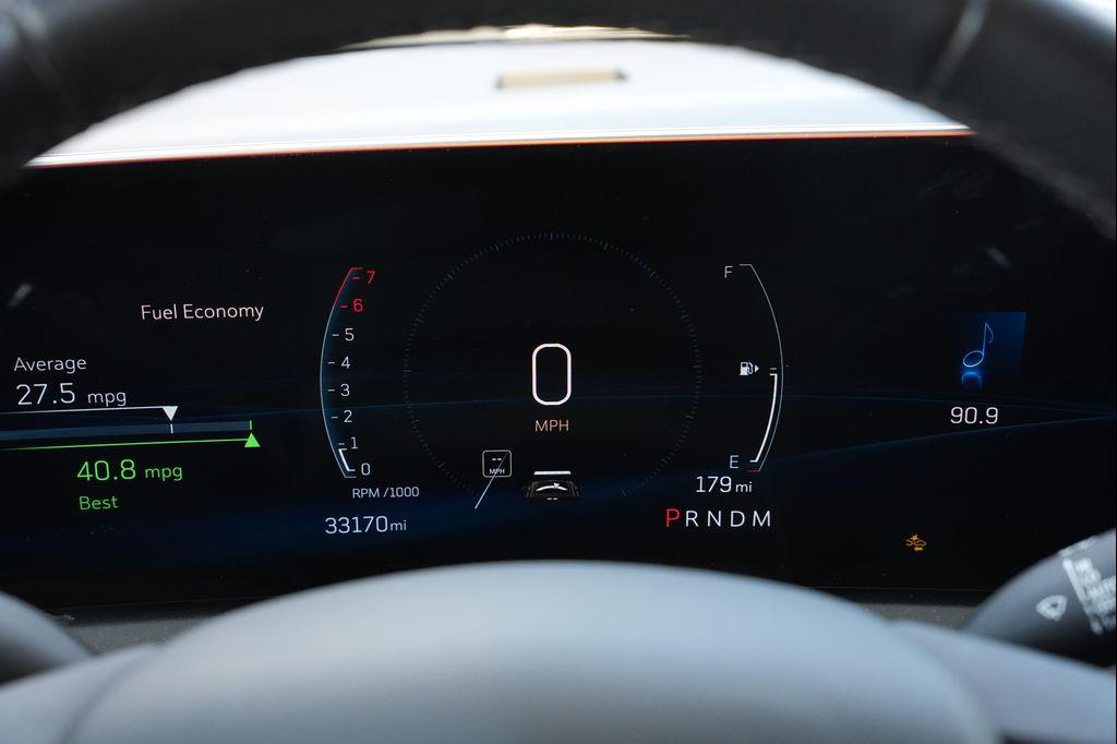 used 2025 Cadillac XT4 car, priced at $31,977