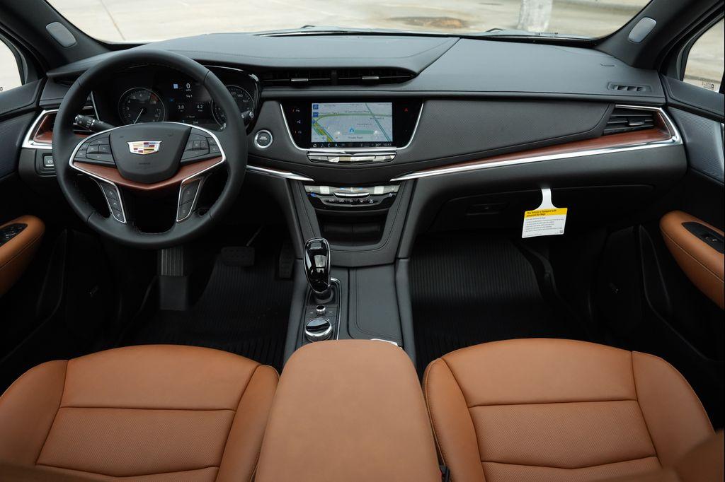 new 2026 Cadillac XT5 car, priced at $60,219