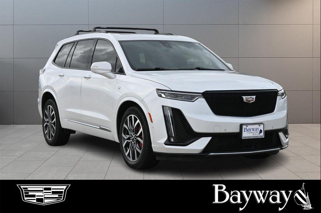 used 2023 Cadillac XT6 car, priced at $42,977