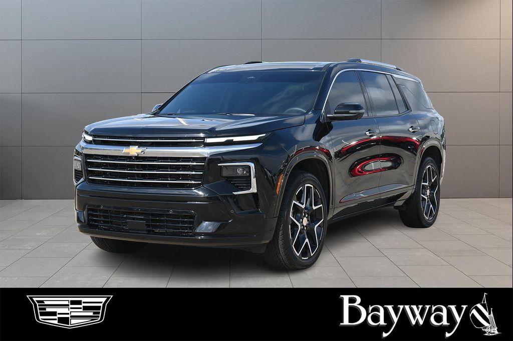 used 2025 Chevrolet Traverse car, priced at $48,977