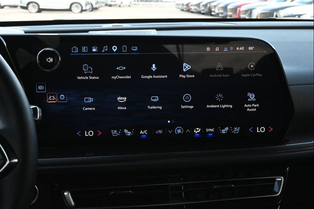 used 2025 Chevrolet Traverse car, priced at $48,977