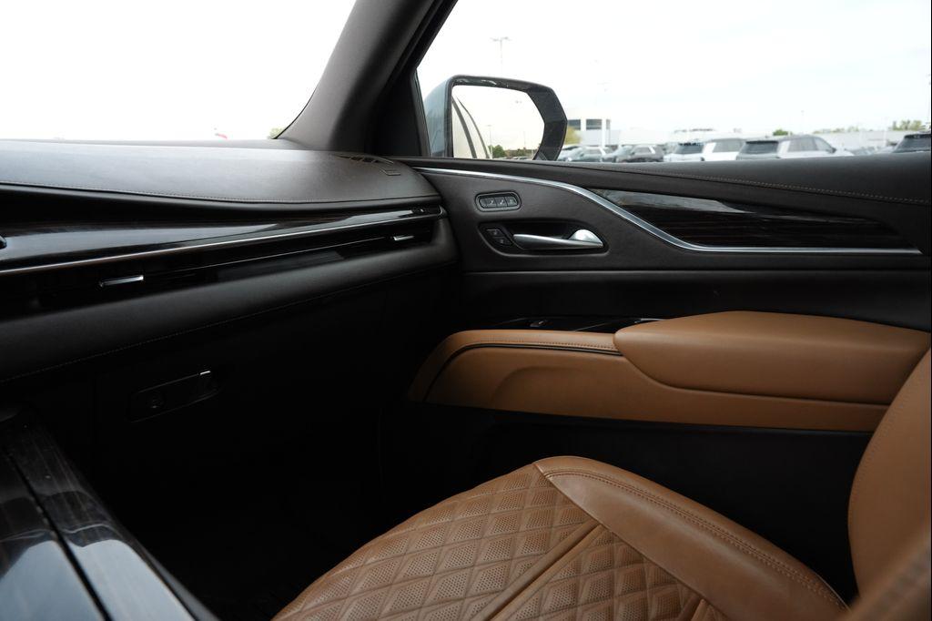 used 2023 Cadillac Escalade ESV car, priced at $54,553