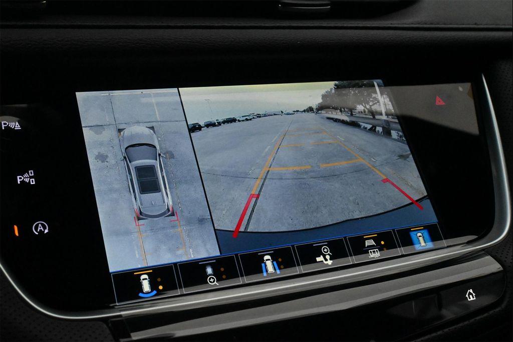 new 2026 Cadillac XT5 car, priced at $52,719