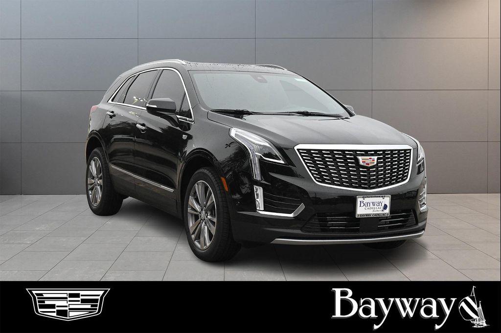 new 2026 Cadillac XT5 car, priced at $52,719