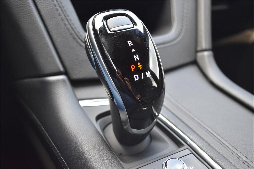 new 2025 Cadillac XT6 car, priced at $67,111