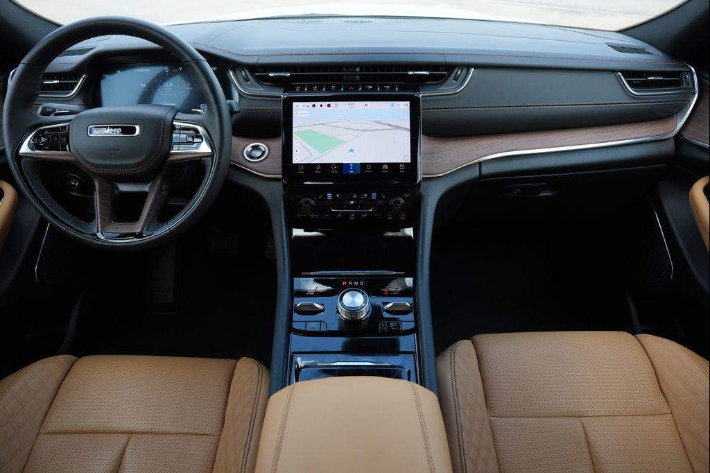 used 2025 Jeep Grand Cherokee car, priced at $51,977