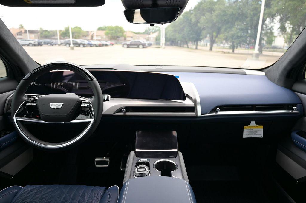 new 2026 Cadillac VISTIQ car, priced at $83,940