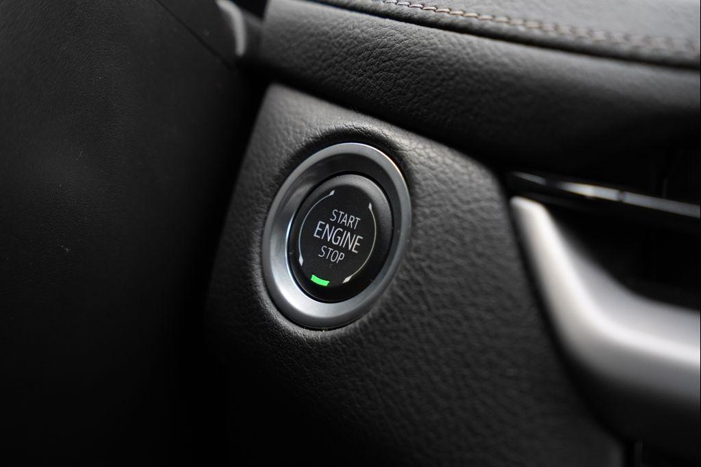 used 2025 Cadillac XT4 car, priced at $31,677