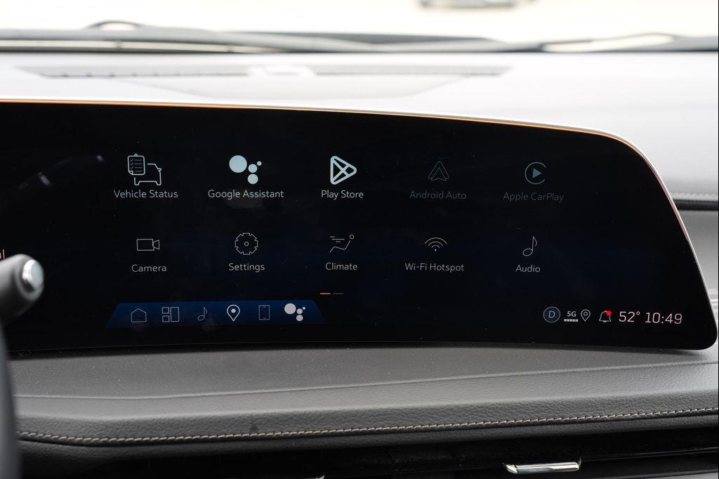 used 2025 Cadillac XT4 car, priced at $31,677