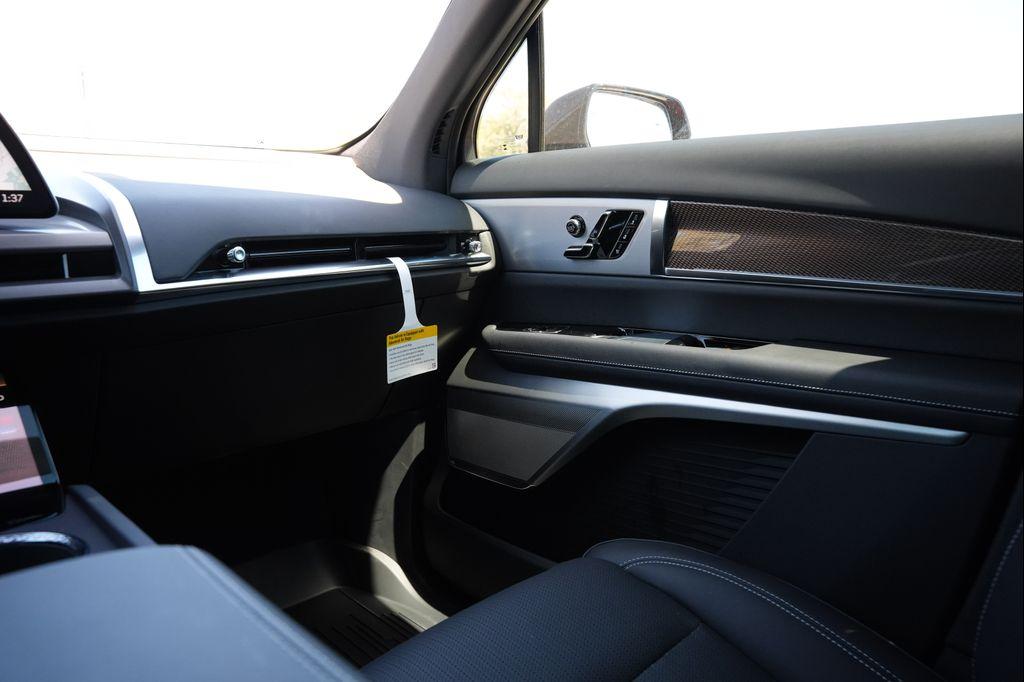 new 2026 Cadillac VISTIQ car, priced at $83,283