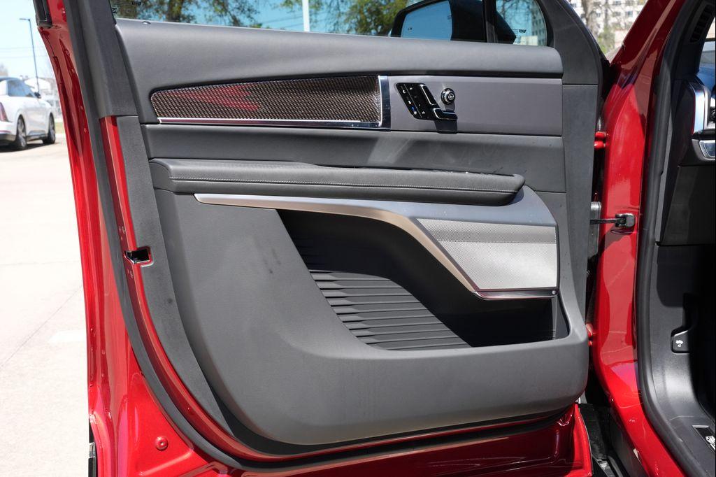 new 2026 Cadillac VISTIQ car, priced at $83,283