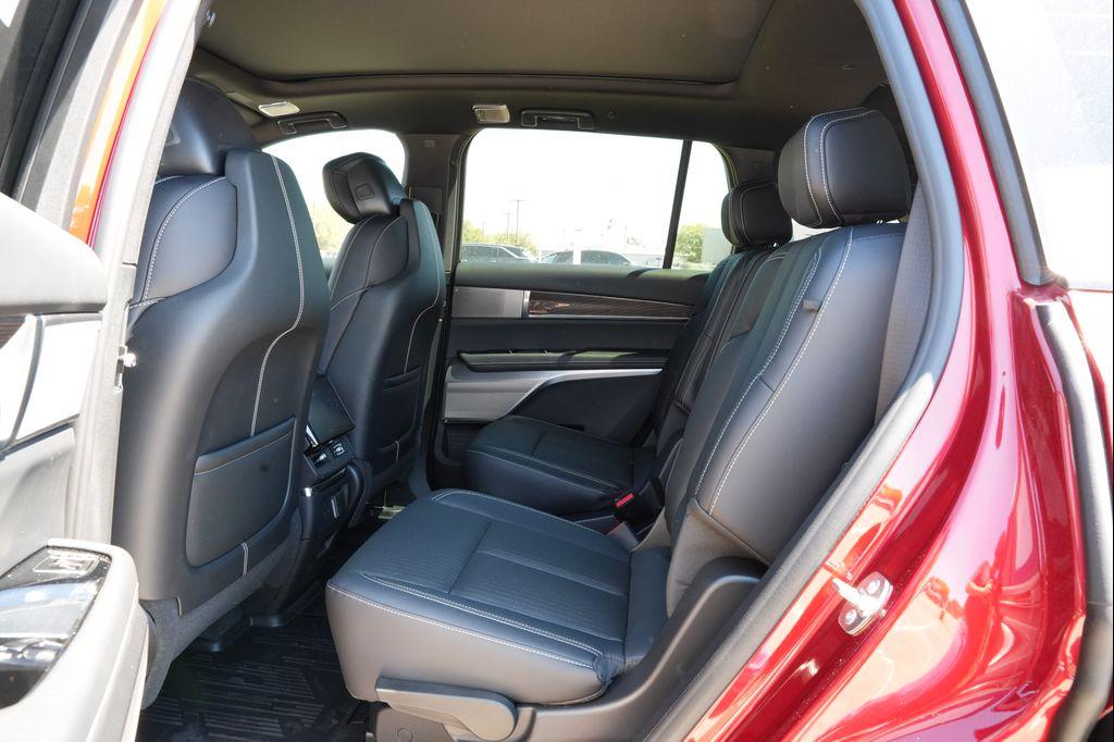 new 2026 Cadillac VISTIQ car, priced at $83,283