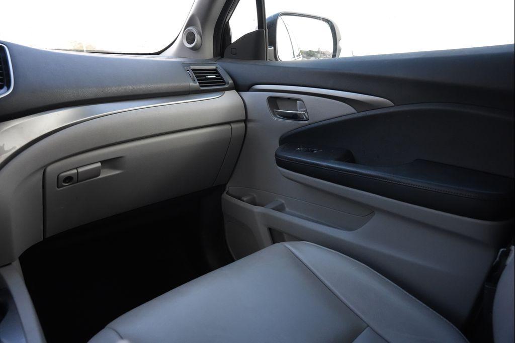 used 2019 Honda Pilot car, priced at $20,977