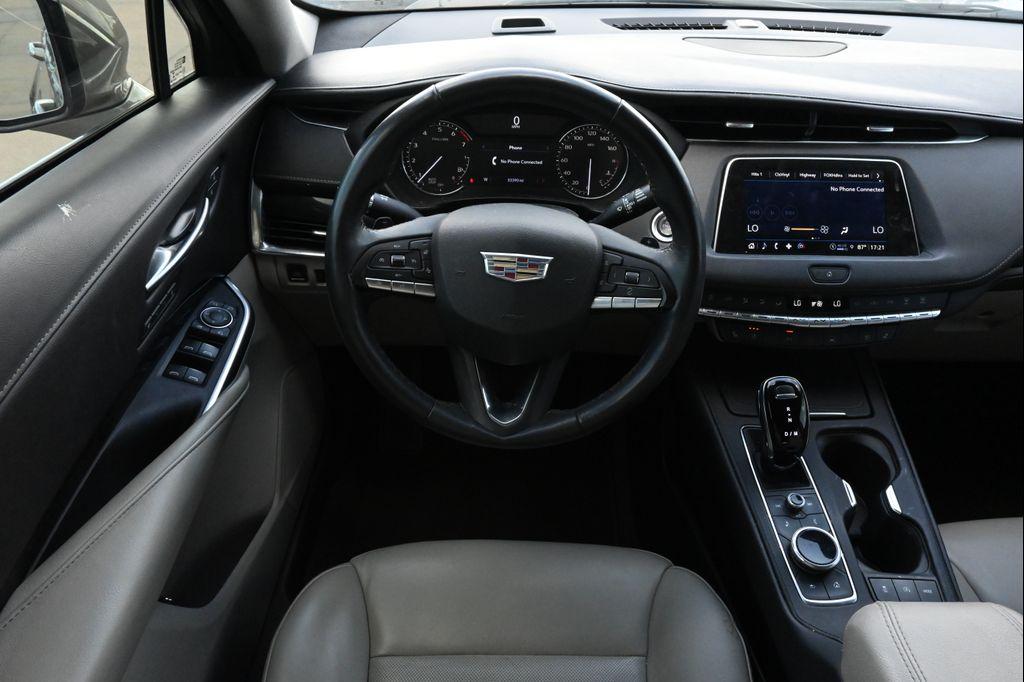 used 2023 Cadillac XT4 car, priced at $28,977