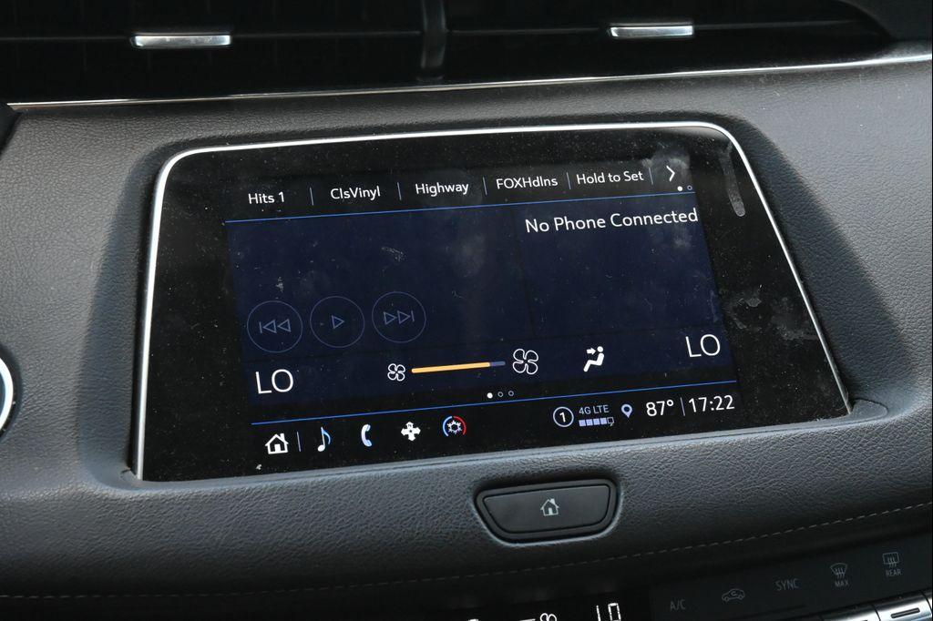 used 2023 Cadillac XT4 car, priced at $28,977