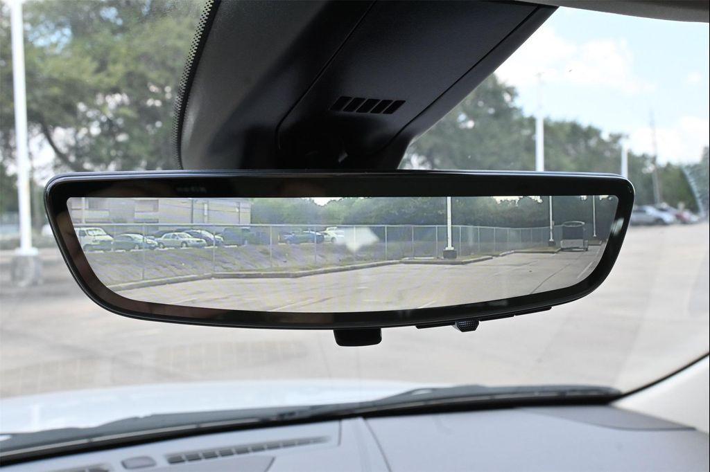 new 2025 Cadillac XT6 car, priced at $55,415