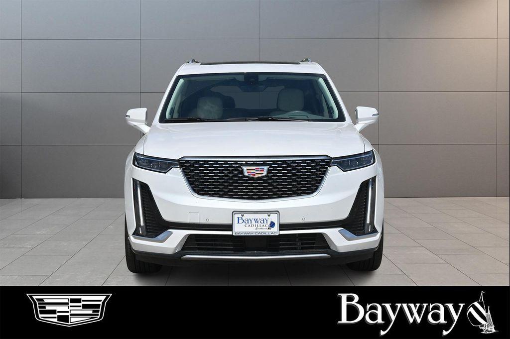 new 2025 Cadillac XT6 car, priced at $55,415