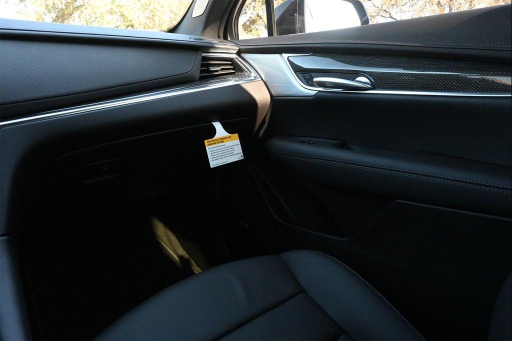 new 2026 Cadillac XT5 car, priced at $62,939