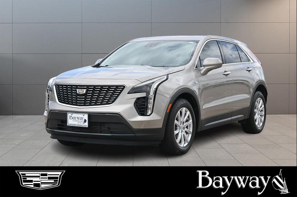 used 2023 Cadillac XT4 car, priced at $24,977