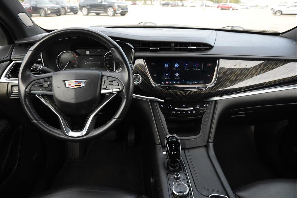 used 2023 Cadillac XT6 car, priced at $31,051
