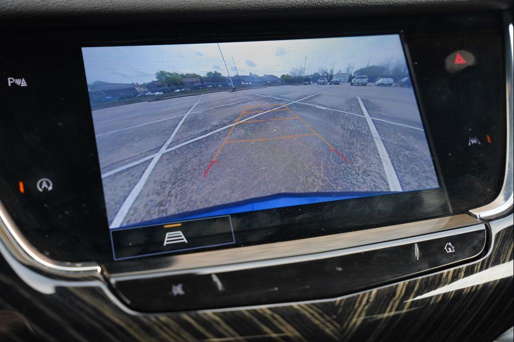 used 2023 Cadillac XT6 car, priced at $31,051