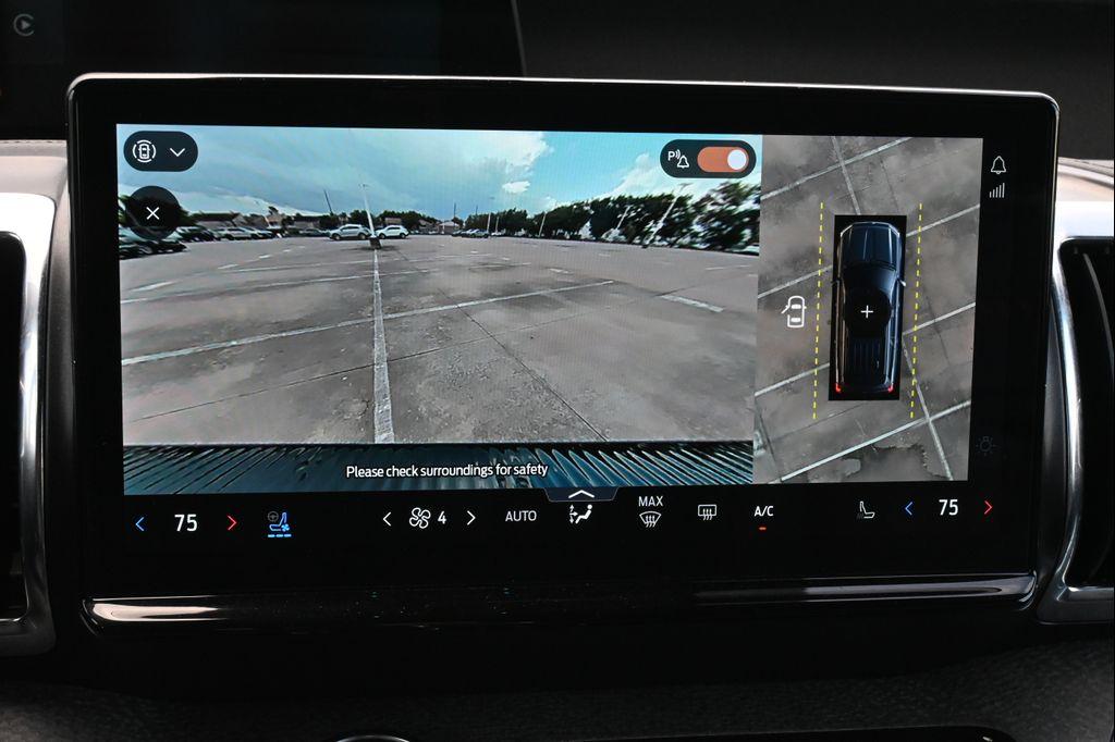 used 2025 Ford Expedition car, priced at $73,977