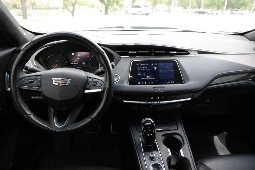 used 2022 Cadillac XT4 car, priced at $22,977