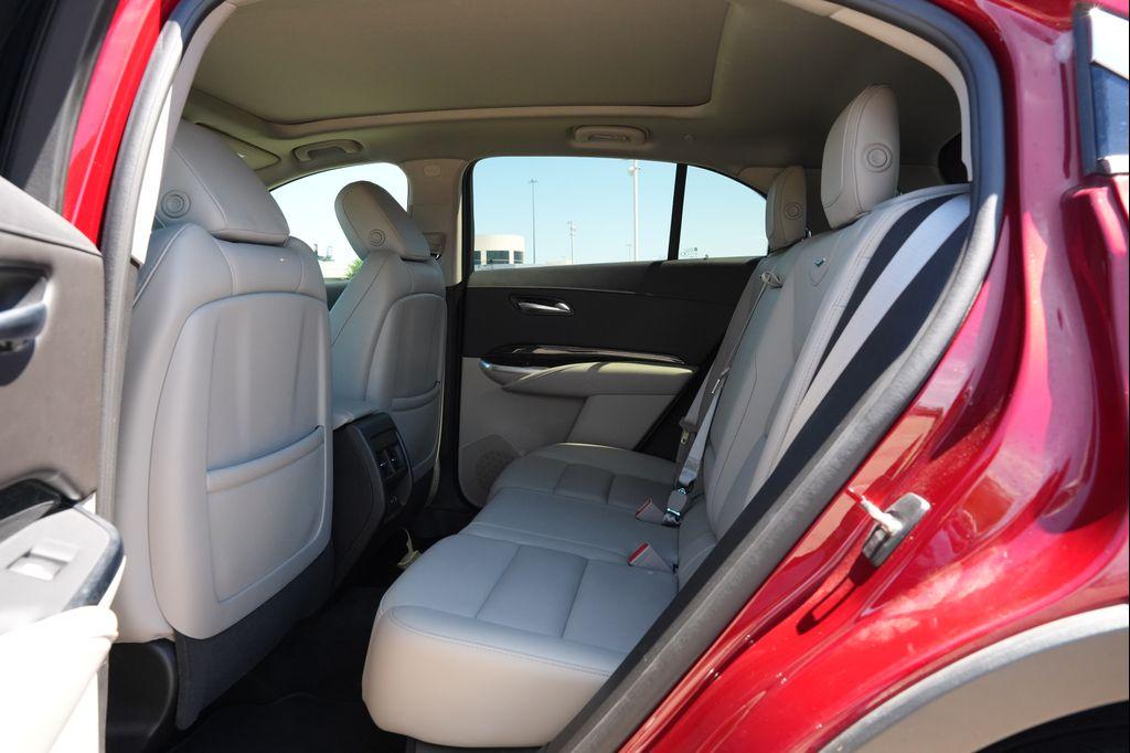 used 2022 Cadillac XT4 car, priced at $24,977