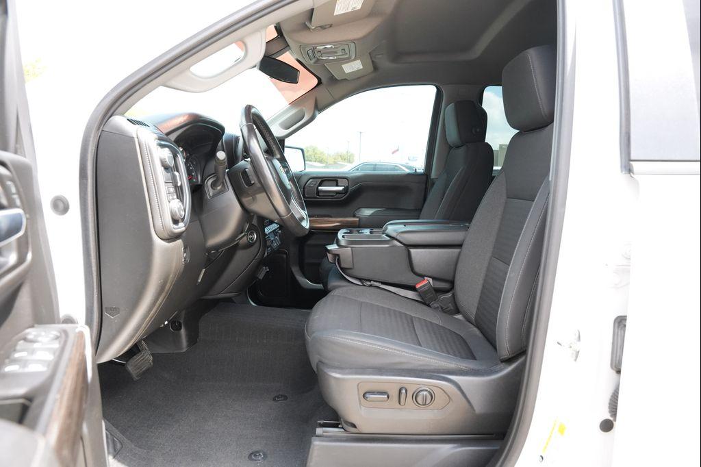 used 2021 Chevrolet Silverado 1500 car, priced at $29,977