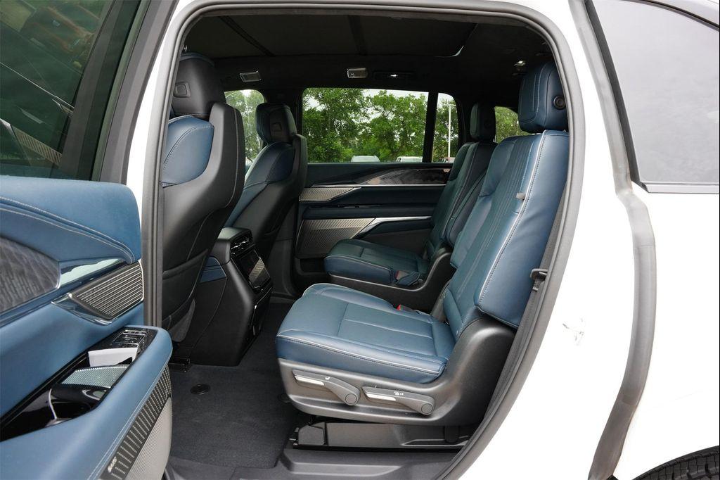 new 2025 Cadillac Escalade IQ car, priced at $126,665