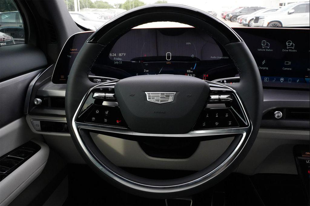 new 2026 Cadillac VISTIQ car, priced at $72,084