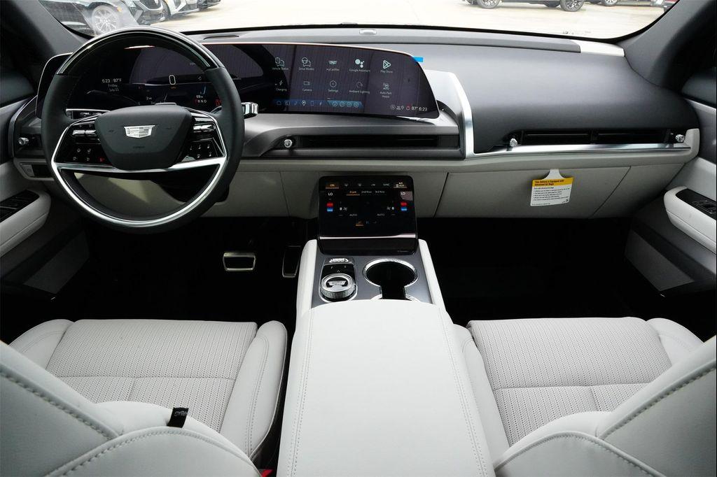 new 2026 Cadillac VISTIQ car, priced at $72,084