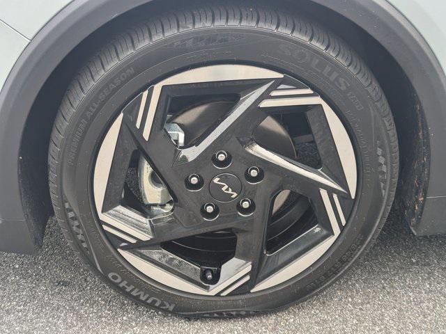 used 2025 Kia K4 car, priced at $22,977