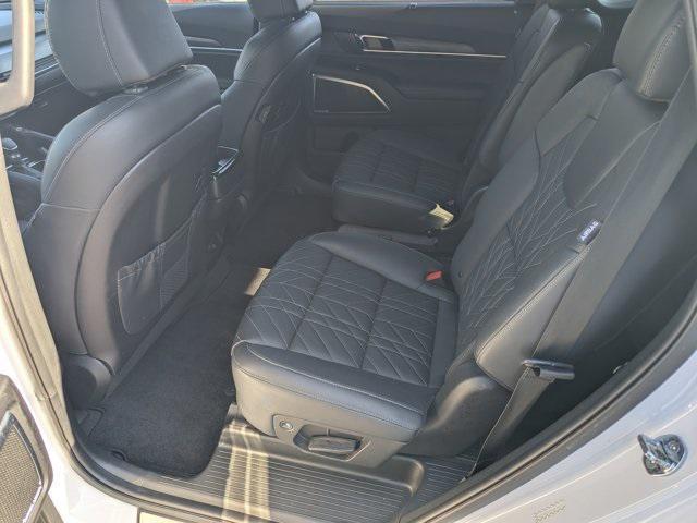 used 2023 Kia Telluride car, priced at $37,497