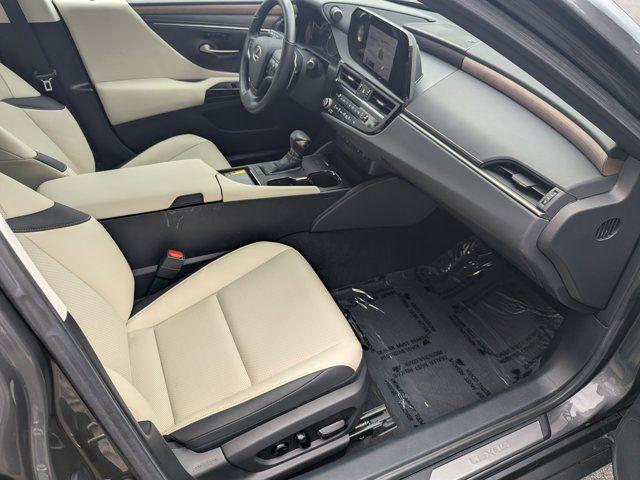 used 2025 Lexus ES 350 car, priced at $45,977