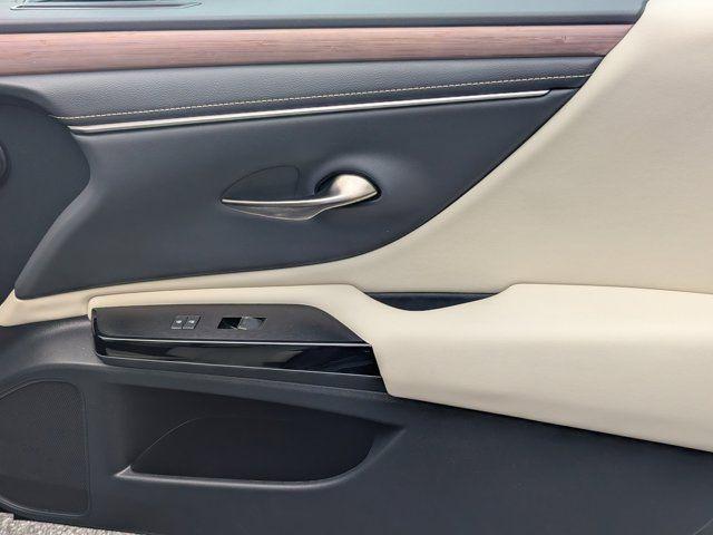 used 2025 Lexus ES 350 car, priced at $45,977