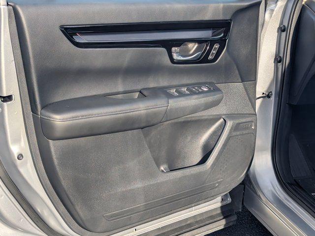 used 2025 Honda CR-V car, priced at $33,597