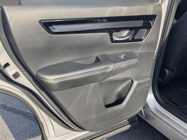 used 2025 Honda CR-V car, priced at $33,877