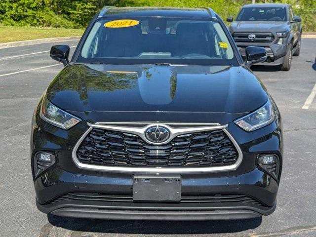 used 2021 Toyota Highlander car, priced at $26,977