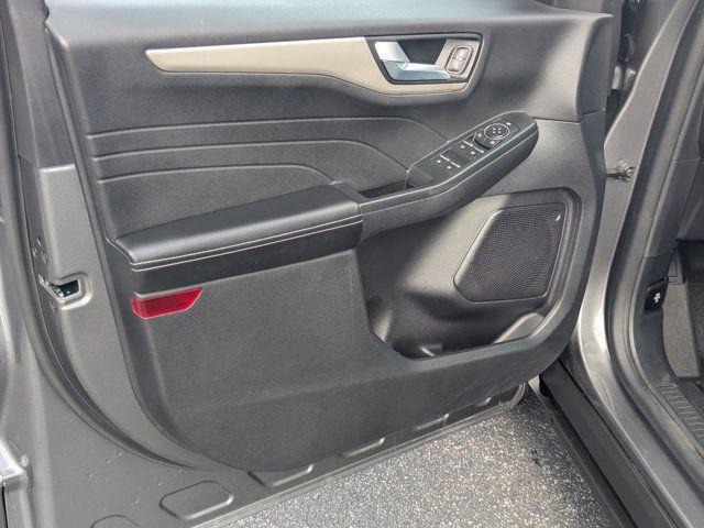 used 2022 Ford Escape car, priced at $19,977