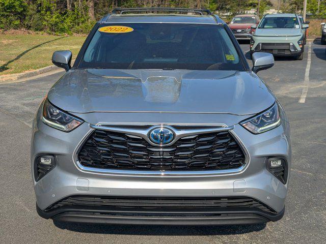 used 2022 Toyota Highlander Hybrid car, priced at $38,977
