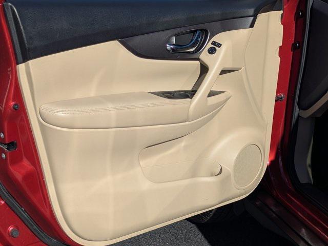 used 2016 Nissan Rogue car, priced at $9,847