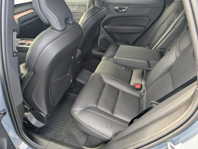 used 2024 Volvo XC60 Recharge Plug-In Hybrid car, priced at $46,977