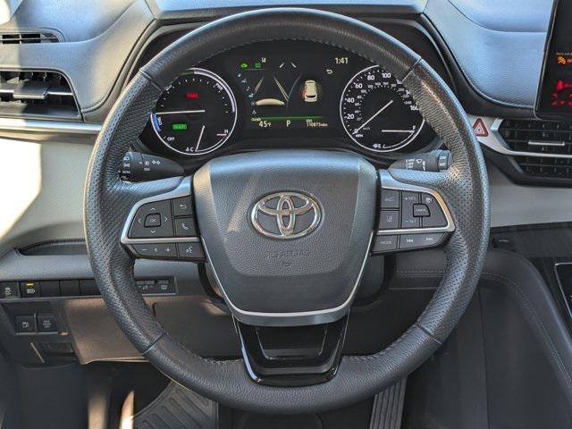 used 2021 Toyota Sienna car, priced at $29,977